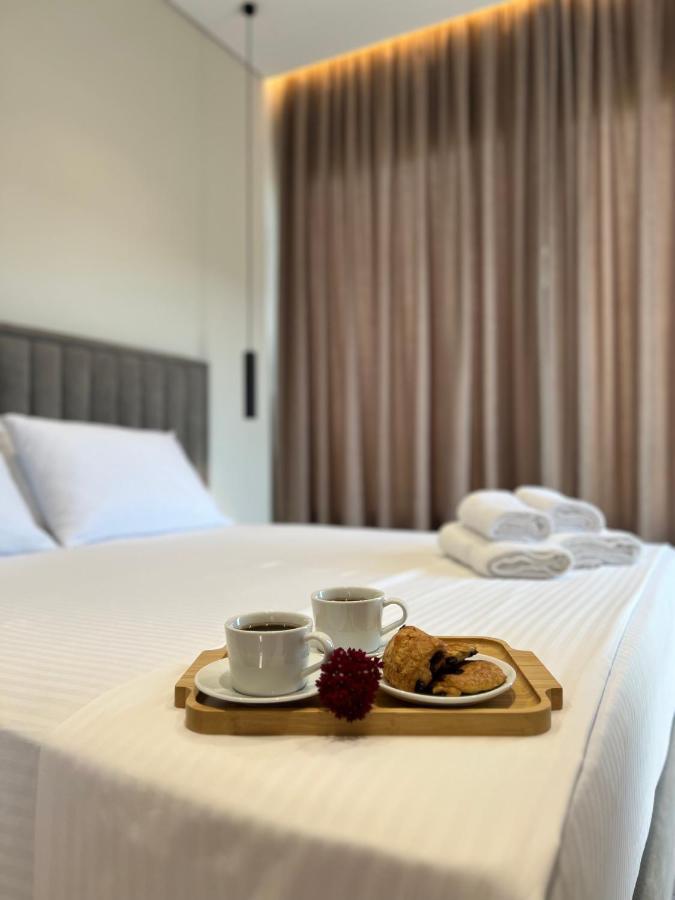 Astoria Rooms Sarande Bagian luar foto